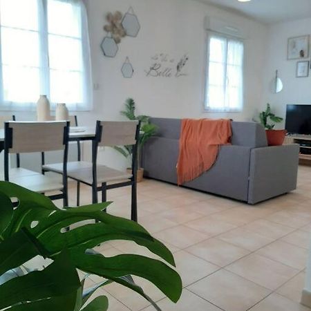 Proche Aeroport A Pied, O Nature Tille Ngoại thất bức ảnh